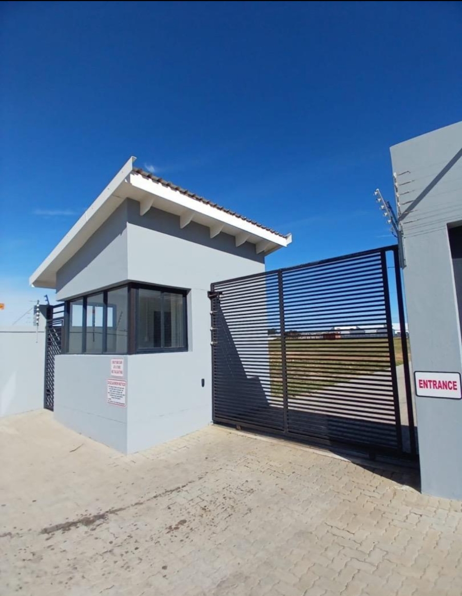 2 Bedroom Property for Sale in Overbaakens Eastern Cape